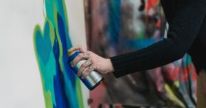 How Long Does Spray Paint take to Dry